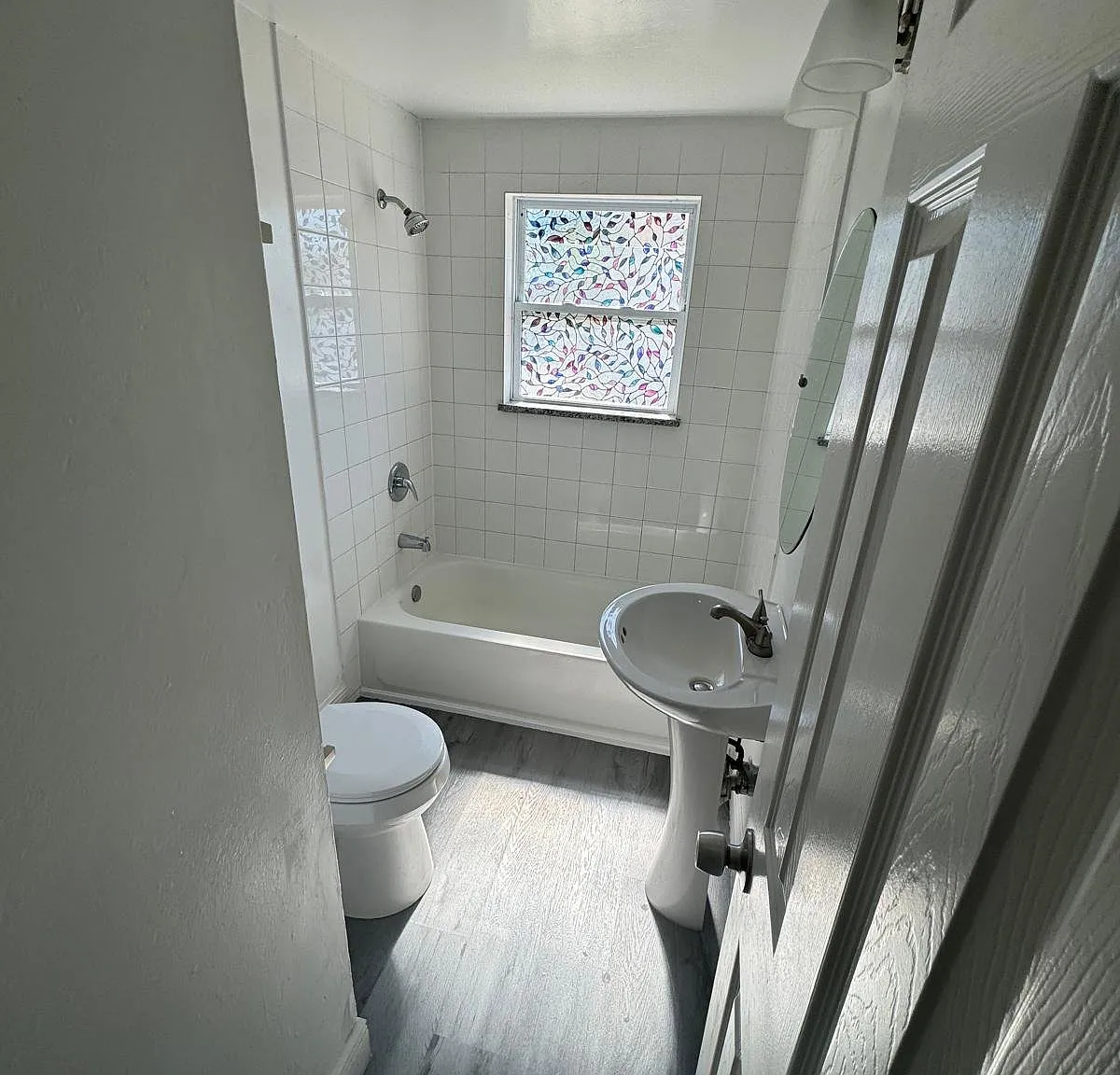 4421 N Clark Ave Unit C — Photo 4
