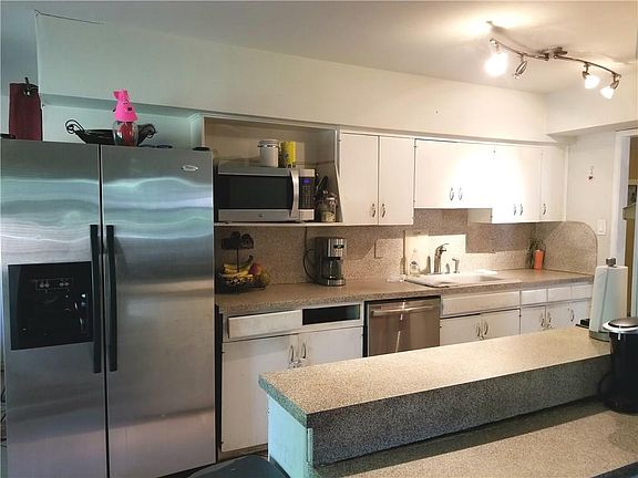 4th image of 3259 Saint Croix Dr