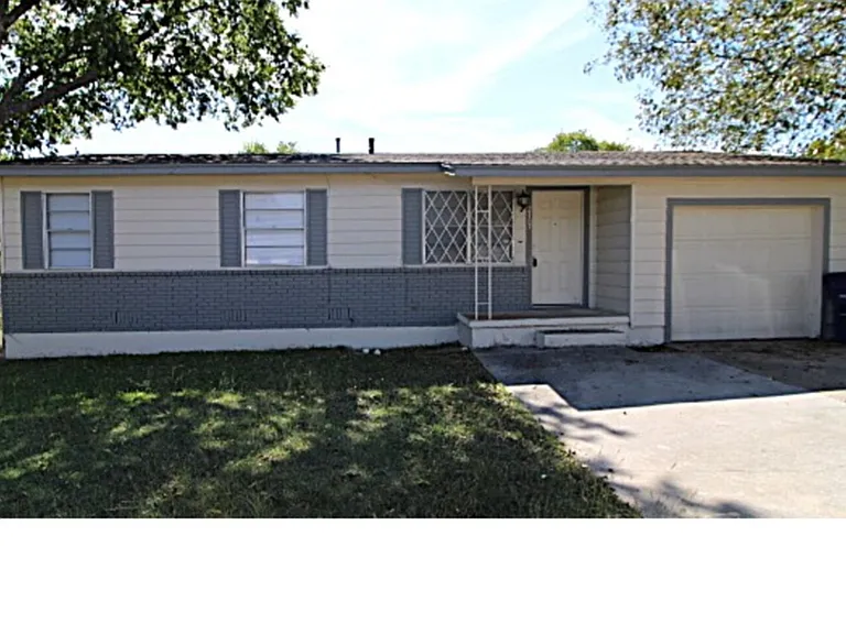 2107 Brantley Ave — Photo 28