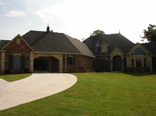6346 Stone Hl, Edmond, OK 73034