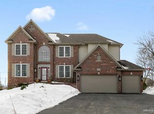 580 Sayer Rd, Bartlett, IL 60103