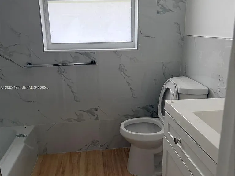 700 Layne Blvd #115 — Photo 8