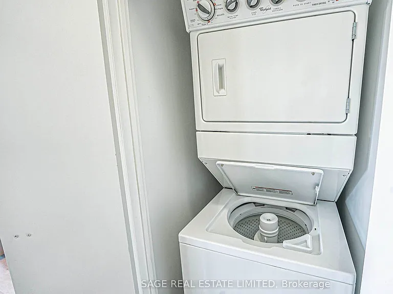 32 Camden St #607 — Photo 16
