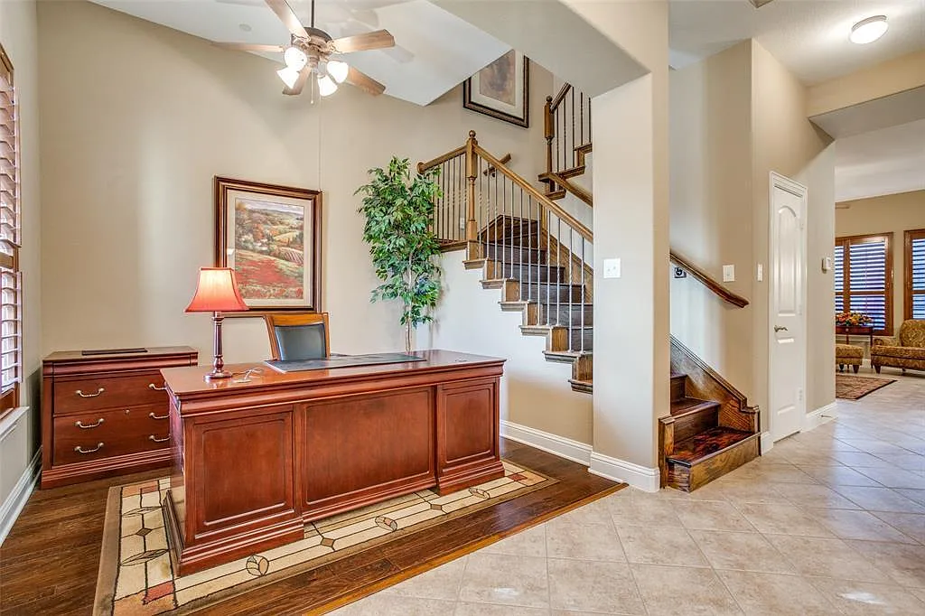 2 bed, 2.5 bath, 1800 sqft, $2,550 — Photo 3