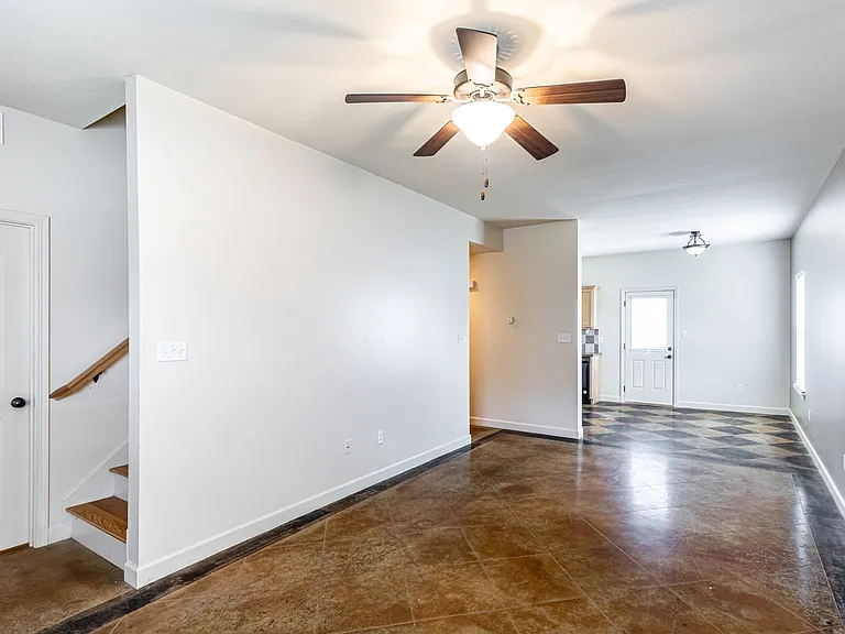 3101 Jenne Hill Dr — Photo 23