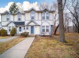 2 Angela Ct, Beacon, NY 12508