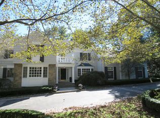 11 Madden Pl, Harrison, NY 10528