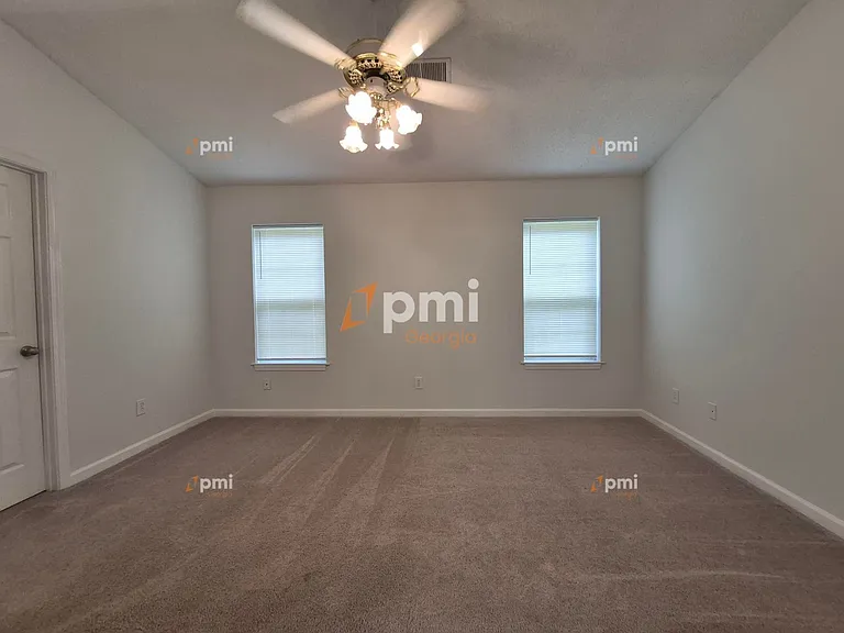 3705 Wavetree Pass NW — Photo 9