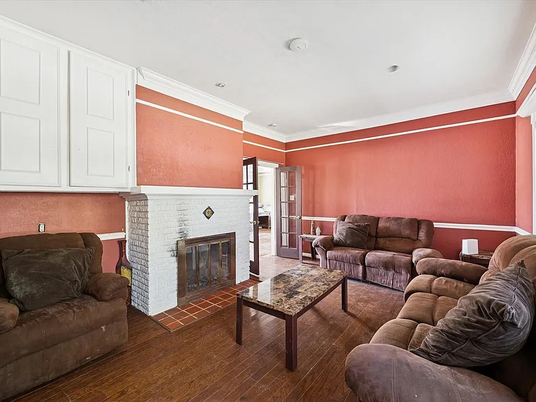 1450 Mesquite St — Photo 14