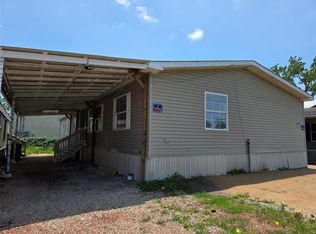4702 18th St, Bacliff, TX 77518