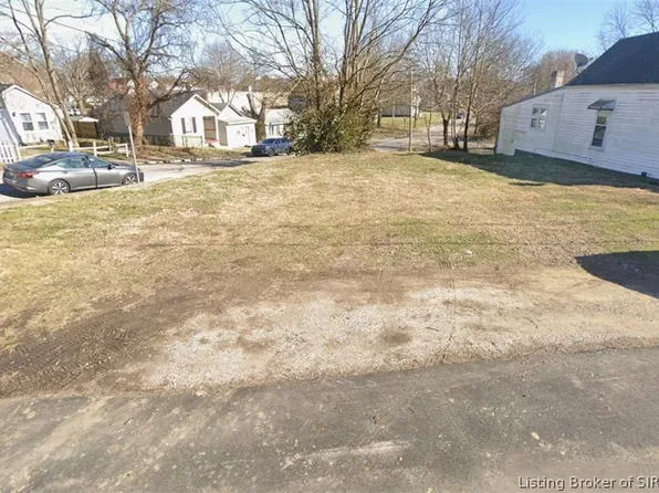 1556 E 8th Street, New Albany, IN 47150