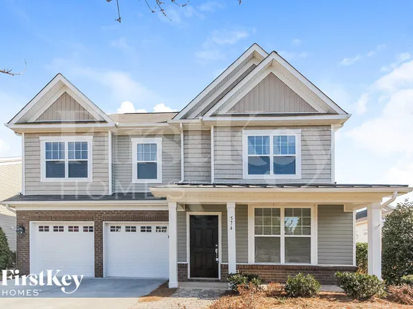 574 Marthas View Dr NW #35, Huntersville, NC 28078