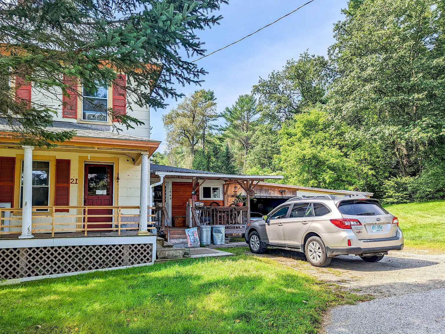 3 bed, 1.5 bath, 2037 sqft, $2,500 — Photo 3