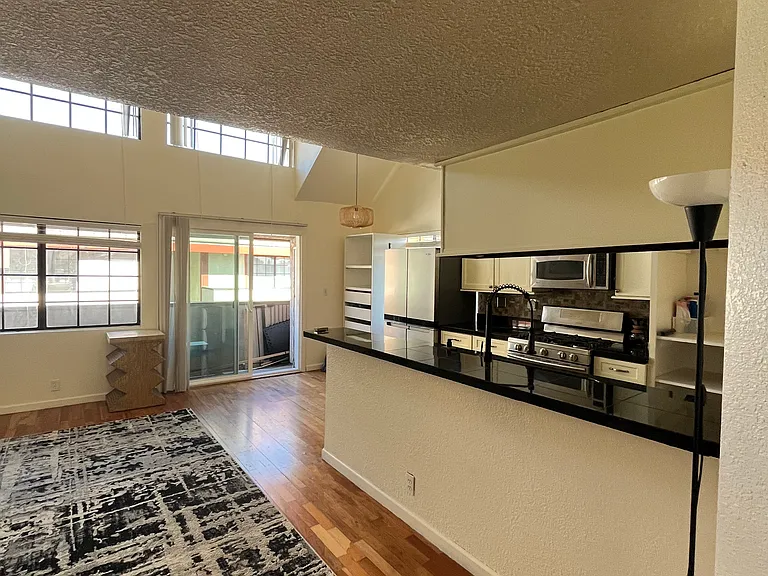 15946 Vanowen St #207 — Photo 22