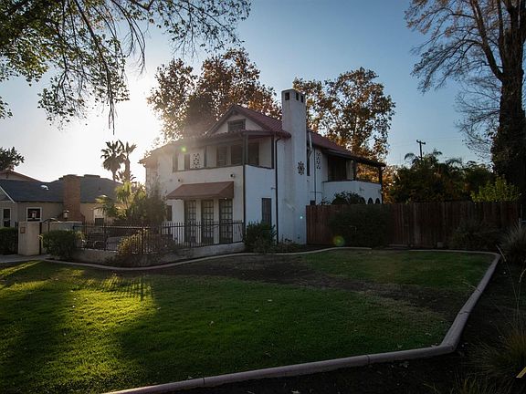 4th image of 1720 Alta Vista Dr