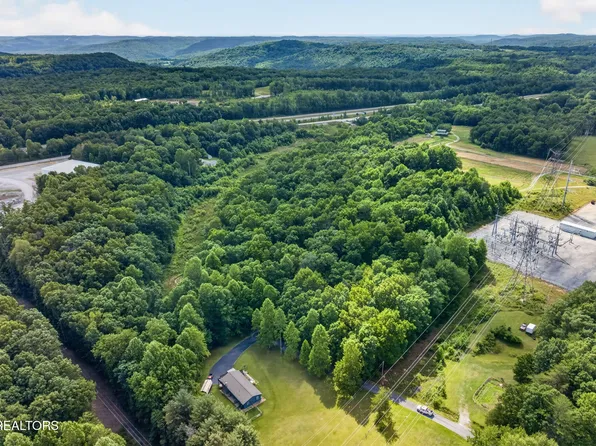 Walton Ln, Monterey, TN 38574
