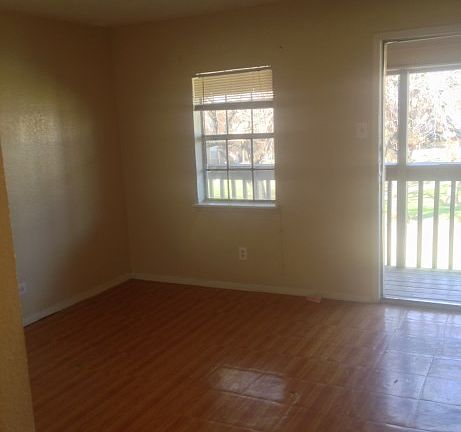 4th image of 2861 W Pioneer Dr APT 207