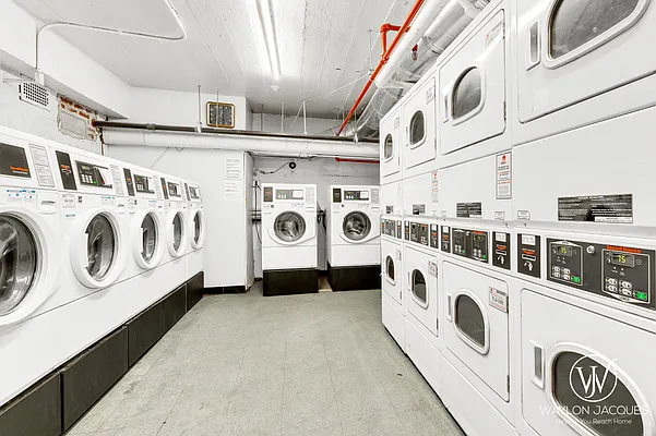 Sold by Compass | media 21