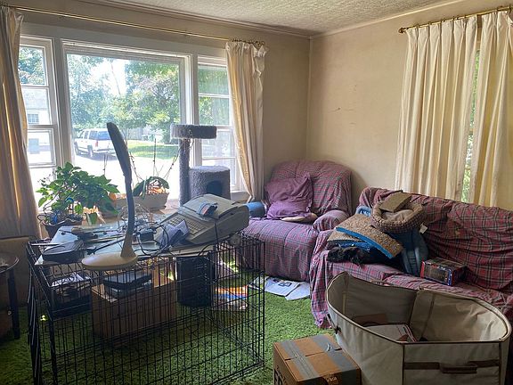 3rd image of 508 W McDonough St