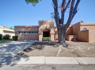 2588 W Crown King Dr, Tucson, AZ 85741