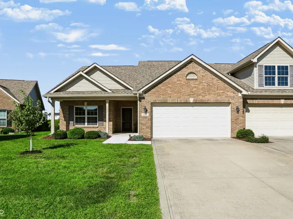 124 W Wind Chime Cir, Greenwood, IN 46143