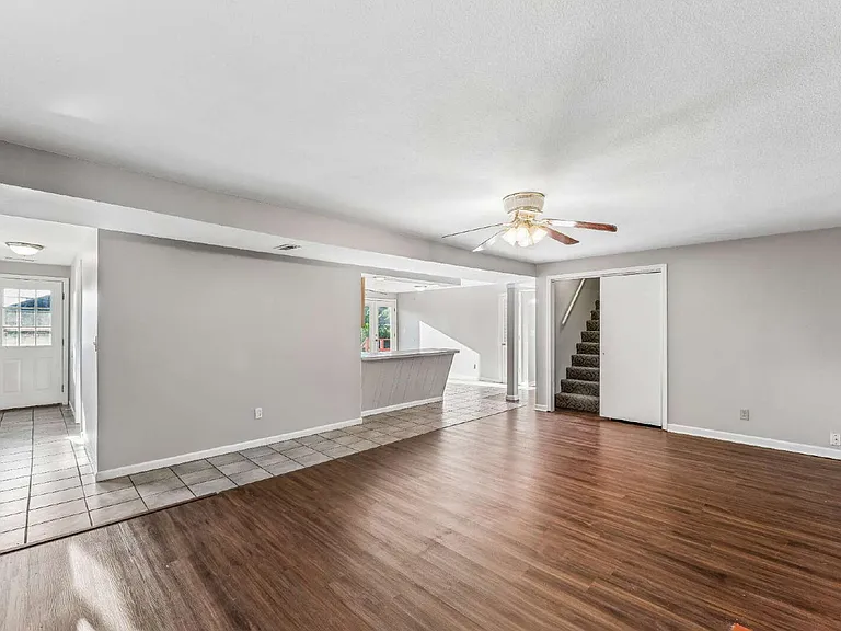 804 Pine St — Photo 10