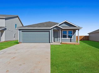 137 Alameda Dr, Fredericksburg, TX 78624