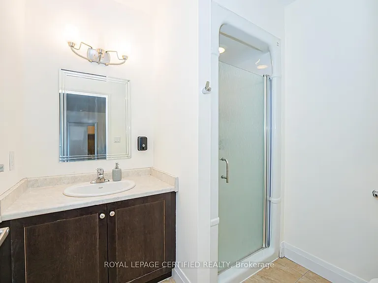 26 Wellington St #205 — Photo 25