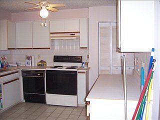 5th image of 45 Lake Forest Pl