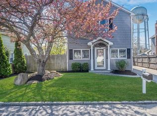 36 Nottingham Avenue, Patchogue, NY 11772