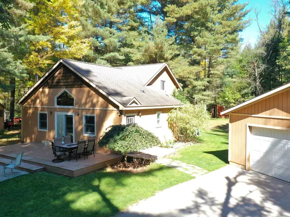 2812 W Houghton Creek Rd, West Branch, MI 48661