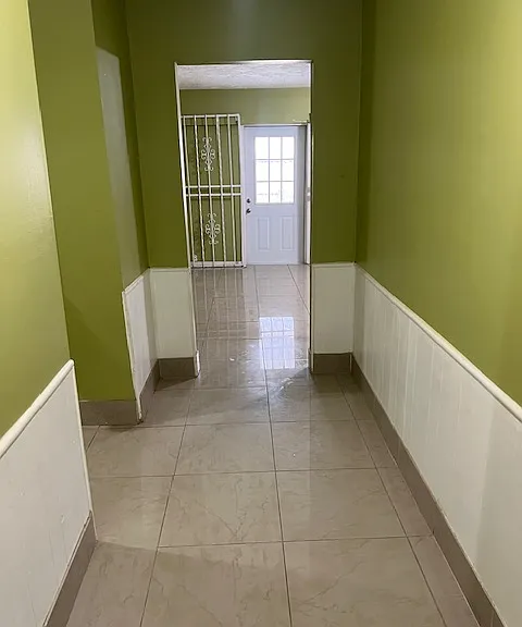 8372 Leamont Dr — Photo 17