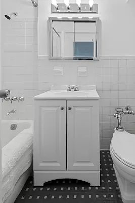 5th image of 288 Lexington Ave APT 12H