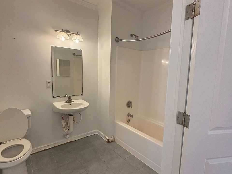 1st image of 22 Attorney St #C