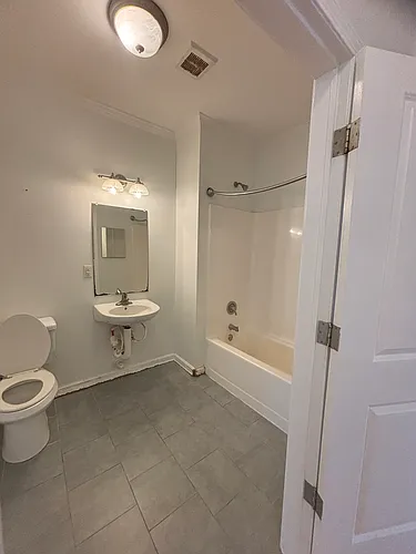 22 Attorney St #C Photo 1