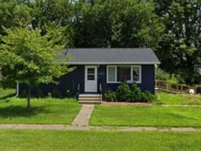 225 SW 3rd St, Ogden, IA, 50212