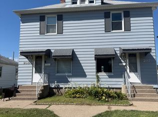 205-207 18th Ave, Moline, IL 61265