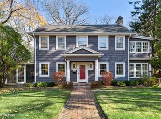 1471 Linden Ave, Highland Park, IL 60035