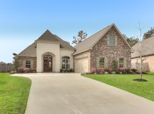 261 W Longview Ct, Madisonville, LA 70447