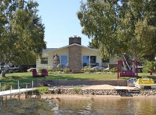 7382 Holiday Dr, Stanwood, MI 49346