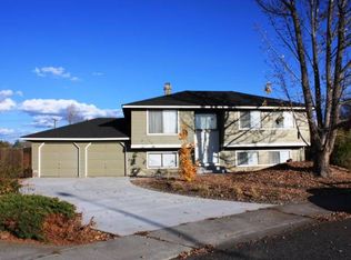 518 Singletree Ct, Richland, WA 99354
