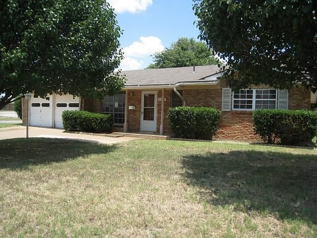1st image of 6601 Yolanda Dr