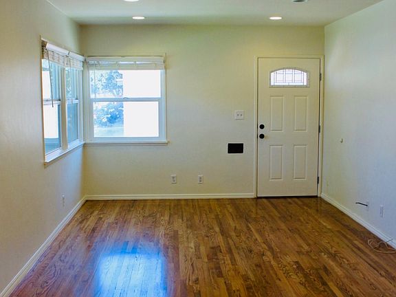 3rd image of 1913 Jackson St APT A