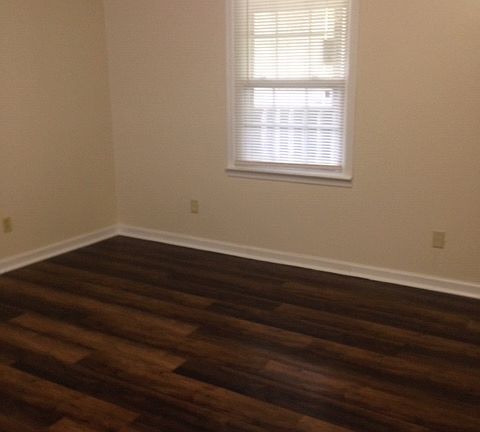 4th image of 480 Scaffold Cane Rd APT 1
