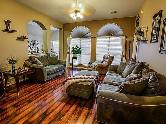 4th image of 4819 Boulder Trace Ln