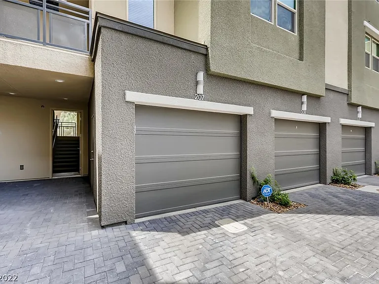11231 Hidden Peak Ave #207 — Photo 8