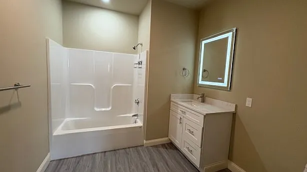 255 Washington Ave #33 — Photo 13