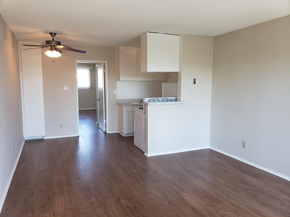 1st image of 711 Machado Dr #11