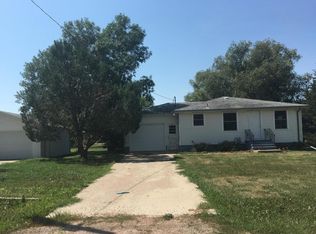 619 5th St, Ipswich, SD 57451