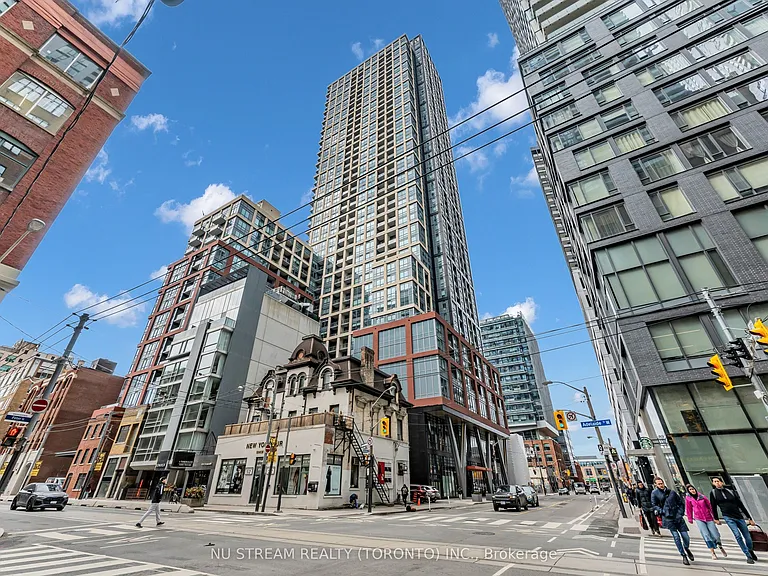 108 Peter St #2206 — Photo 1
